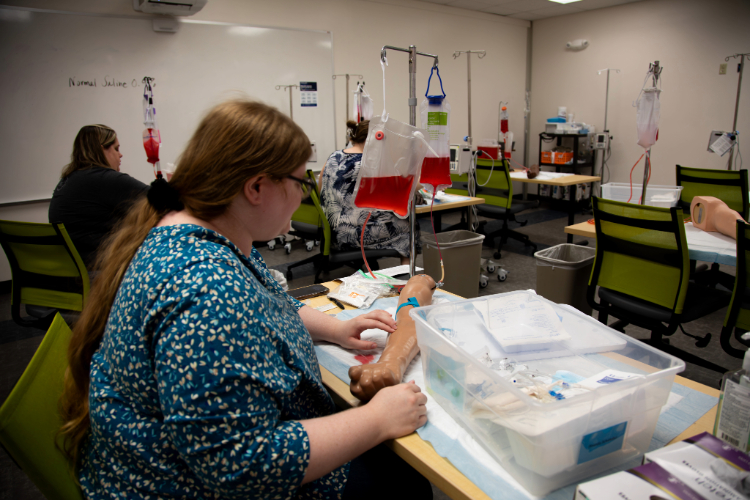 Students enjoy learning in the Froedtert & the Medical College of Wisconsin Center for Health Care Excellence.