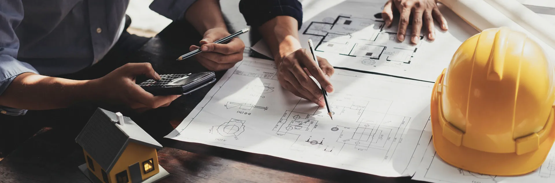 WEB_Architecture_Construction_cluster_img_010725.jpg